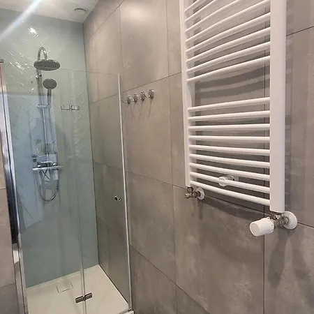 W Trzesaczu アパート *